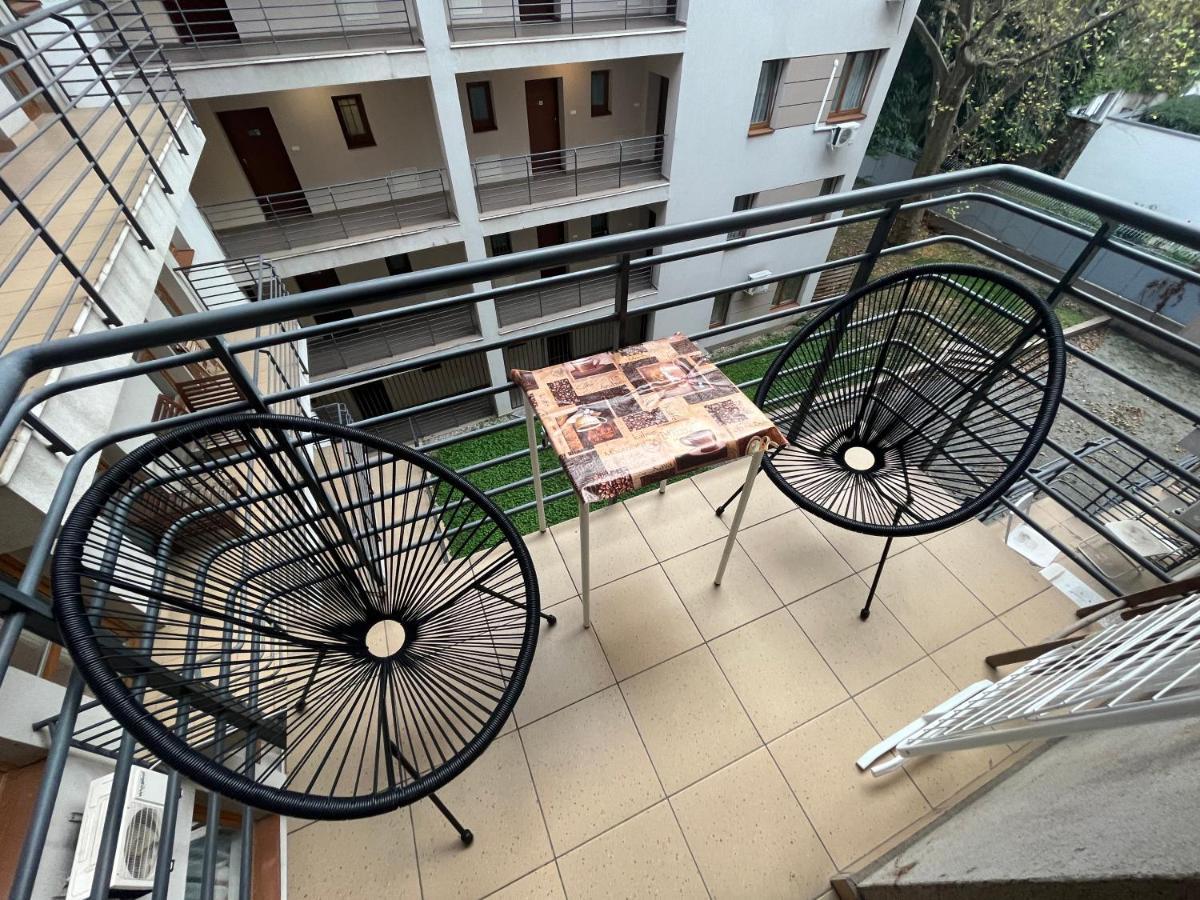Corvin Pearl Deluxe Lägenhet Budapest Exteriör bild